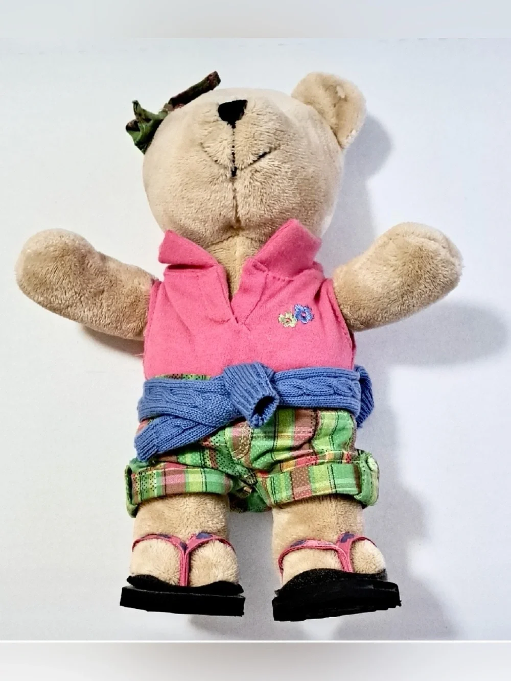Starbucks Barista preppy Bear in Pink Shirt and Green Shorts sweater 2007 62th